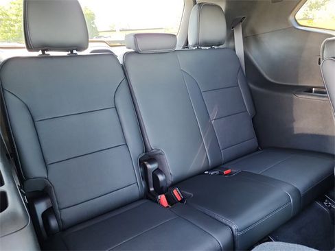 New 2026 Buick Enclave Preferred w/ Power Package image 19