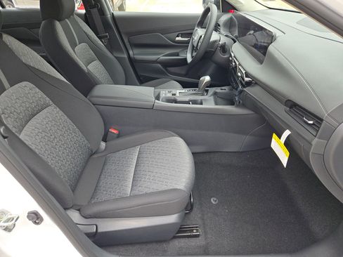 New 2026 Nissan Sentra SV w/ Floor Mat Package FWD image 19