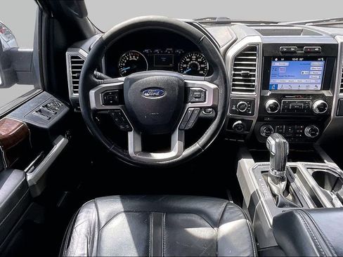 Used 2016 Ford F150 Platinum w/ Equipment Group 701A Luxury AWD/4WD image 5