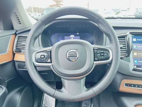 Used 2024 Volvo XC90 B5 Plus w/ Protection Package image 16
