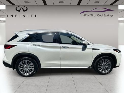 Certified 2025 INFINITI QX50 Luxe AWD/4WD image 8