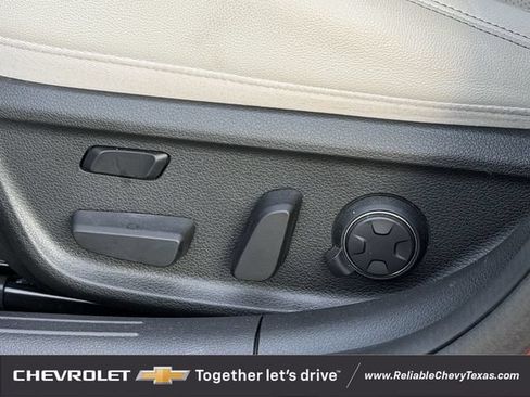 Used 2023 Genesis G70 3.3T w/ Sport Advanced Package RWD image 30