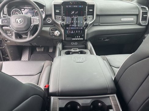 New 2026 RAM 1500 Laramie AWD/4WD image 35