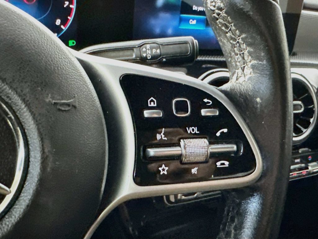 Used 2019 Mercedes-Benz A 220 w/ Premium Package image 26