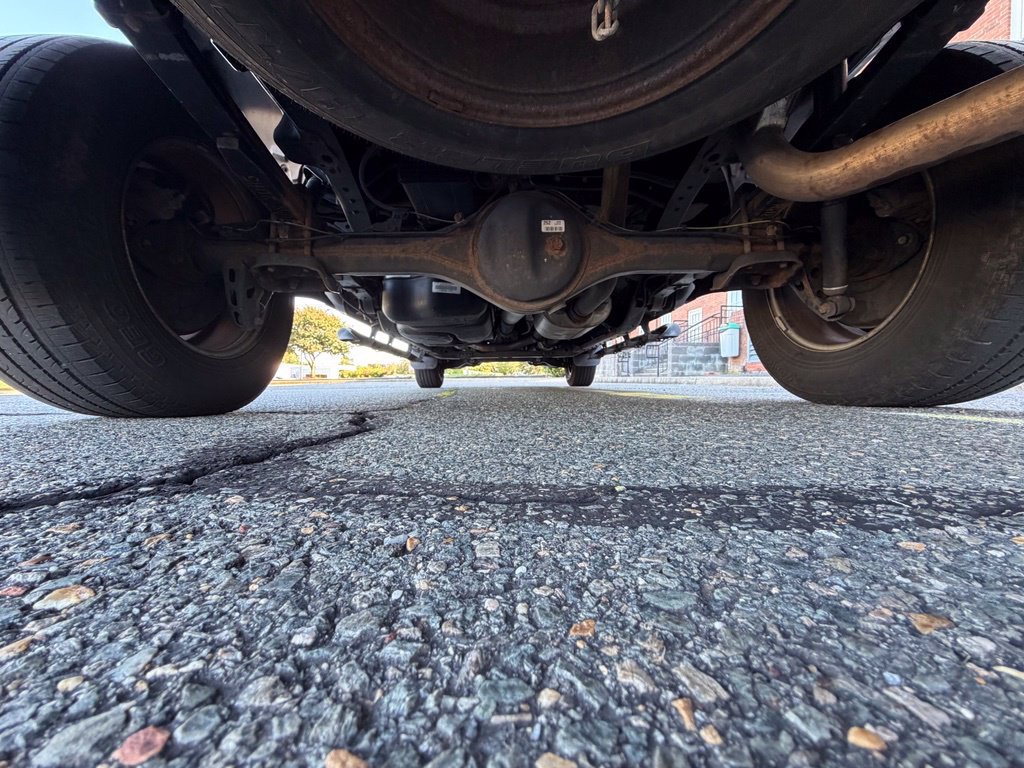Used 2016 Toyota Tundra SR5 w/ Tow Package RWD image 30