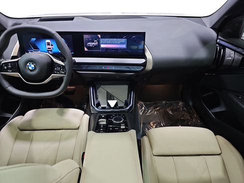 Certified 2025 BMW X3 xDrive30 w/ Premium Package AWD/4WD image 10