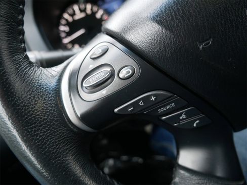 Used 2015 Nissan Pathfinder SL w/ SL Premium Package image 25