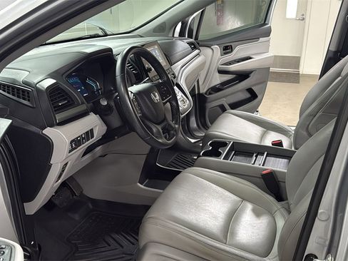 Used 2022 Honda Odyssey EX-L image 12