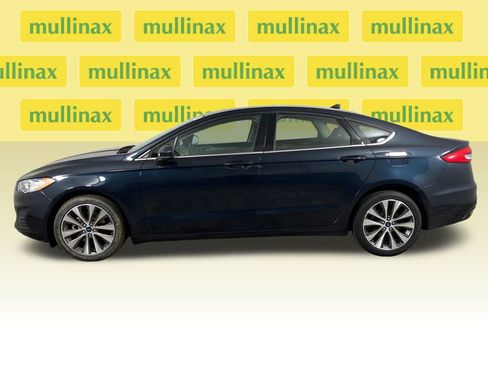 Certified 2020 Ford Fusion SE image 9