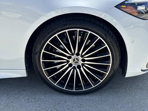 Used 2025 Mercedes-Benz C 300 Sedan image 4
