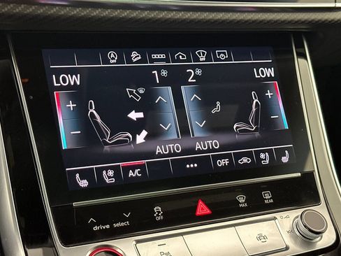Used 2022 Audi RS Q8 w/ Luxury Package AWD/4WD image 20