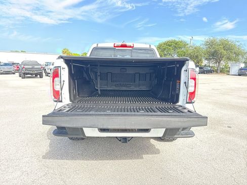 Used 2022 GMC Canyon AT4 AWD/4WD image 29