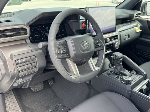 New 2026 Toyota Tacoma TRD Off-Road AWD/4WD image 16