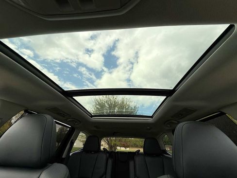 Certified 2023 Subaru Ascent Limited w/ Technology Package AWD/4WD image 16