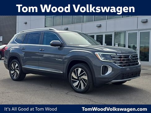 New 2026 Volkswagen Atlas SEL AWD/4WD image 1