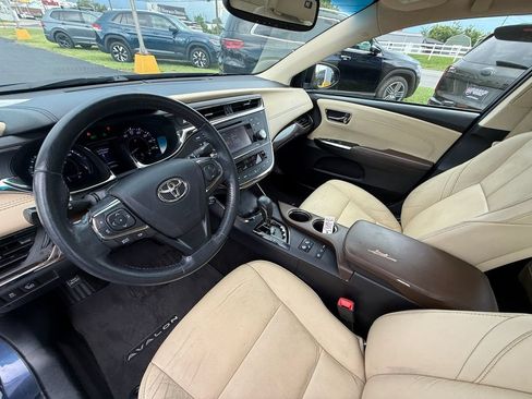 Used 2014 Toyota Avalon XLE Touring FWD image 13