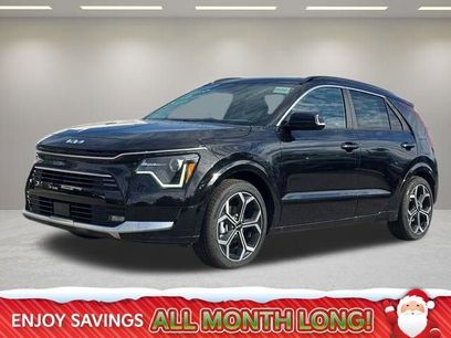 Used 2024 Kia Niro EX Touring