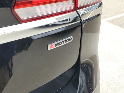 Certified 2022 Volkswagen Atlas SE AWD/4WD image 8