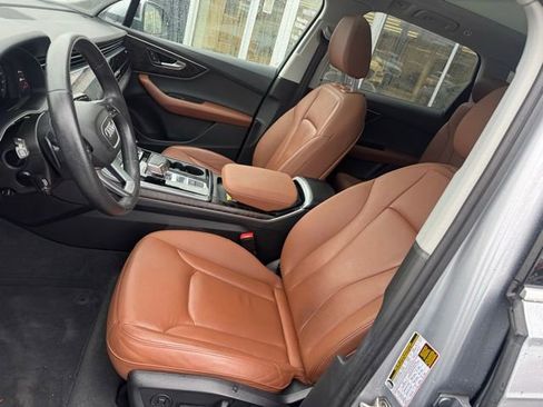 Used 2021 Audi Q7 3.0T Premium Plus image 20