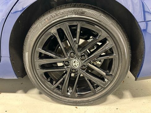 Used 2025 Toyota Camry SE image 65