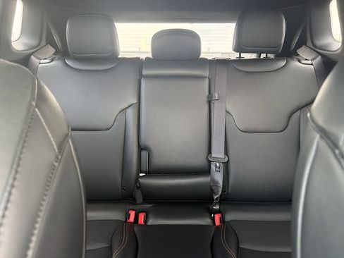 Used 2023 Jeep Compass Limited AWD/4WD image 19