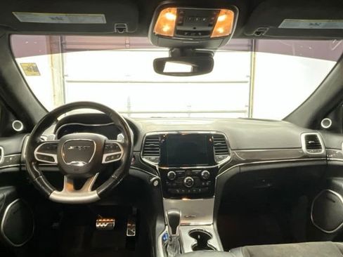 Used 2020 Jeep Grand Cherokee SRT AWD/4WD image 2