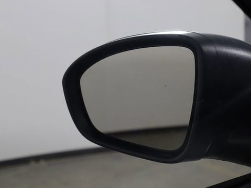 Used 2025 Nissan Altima 2.5 SV FWD image 31