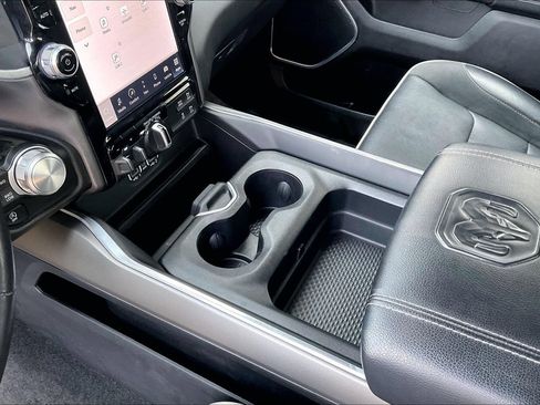 Used 2023 RAM 1500 Laramie AWD/4WD image 16