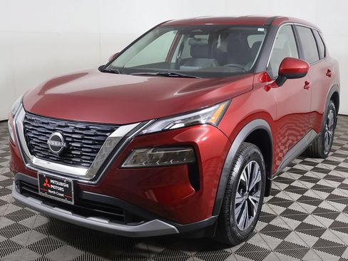 Used 2023 Nissan Rogue SV AWD/4WD image 6