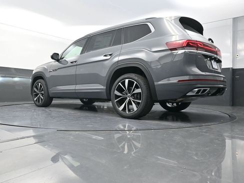 New 2026 Volkswagen Atlas SEL Premium R-Line AWD/4WD image 25