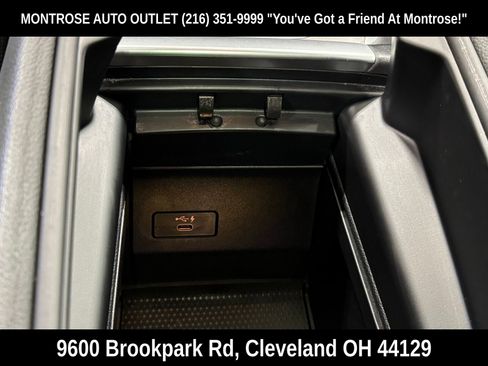 Used 2022 BMW X5 xDrive40i w/ M Sport Package image 21