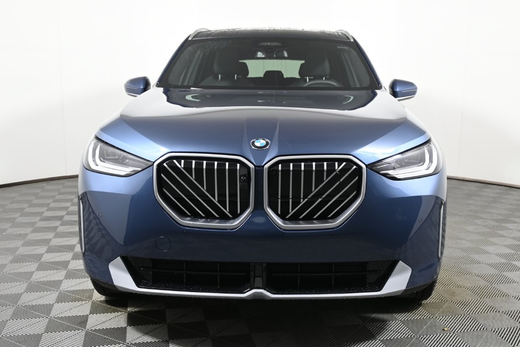 Used 2026 BMW X3 xDrive30i w/ Premium Package AWD/4WD image 9