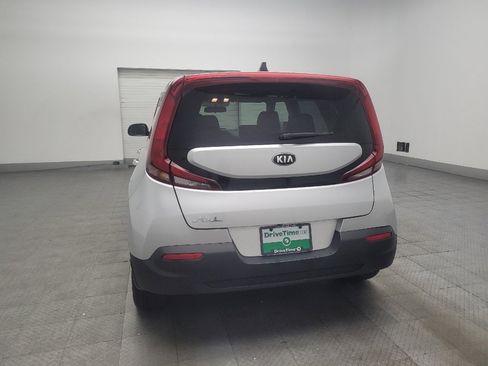 Used 2020 Kia Soul LX FWD image 6