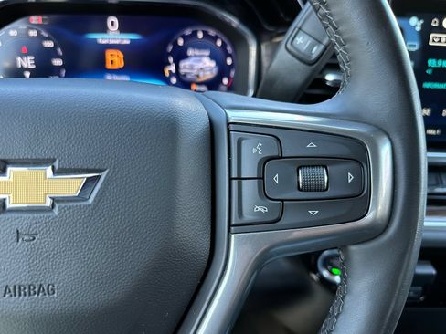 Used 2025 Chevrolet Silverado 1500 LT RWD image 23
