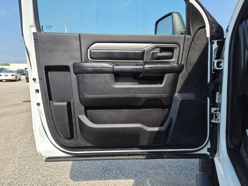 Used 2024 RAM 2500 Tradesman w/ Snow Chief Group AWD/4WD image 12