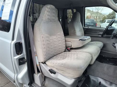 Used 1999 Ford F350 image 22