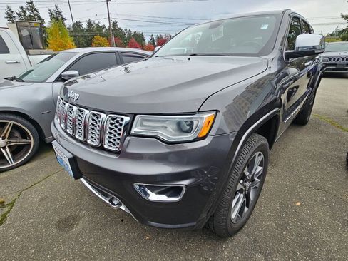 Used 2018 Jeep Grand Cherokee Overland image 4