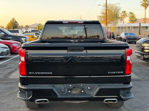 Used 2020 Chevrolet Silverado 1500 Custom AWD/4WD image 9