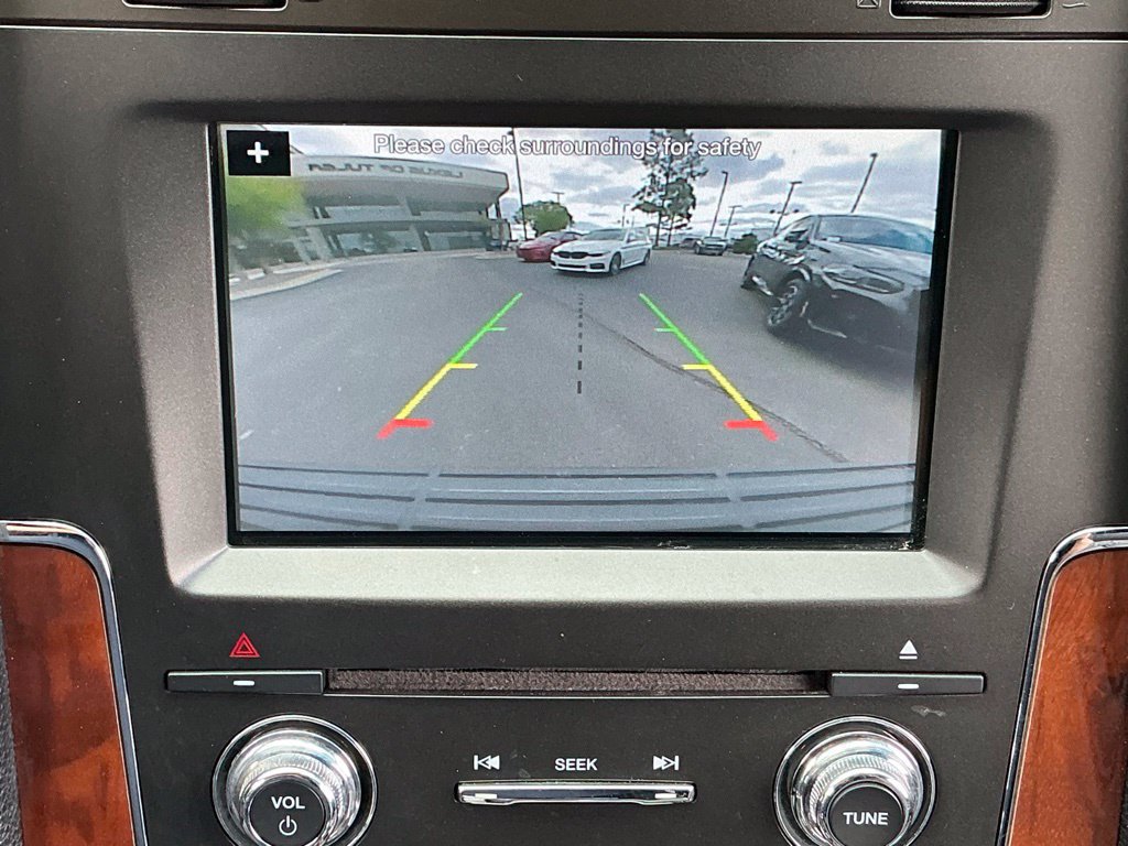 Used 2017 Lincoln Navigator Select AWD/4WD image 28