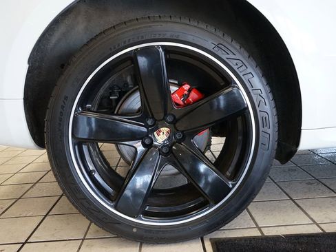 Used 2015 Porsche Macan S w/ Premium Package Plus image 61