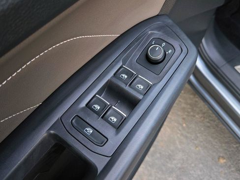 Certified 2023 Volkswagen Atlas SEL R-Line AWD/4WD image 23