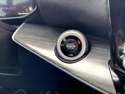 Used 2023 Jeep Wagoneer L Series III w/ Preferred Equipment Group image 33