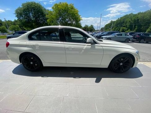 Used 2018 BMW 330i xDrive Sedan AWD/4WD image 6
