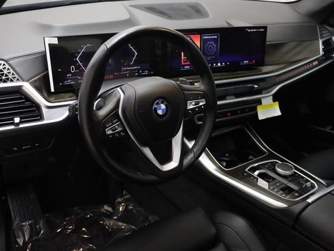 Certified 2025 BMW X5 xDrive50e AWD/4WD image 6