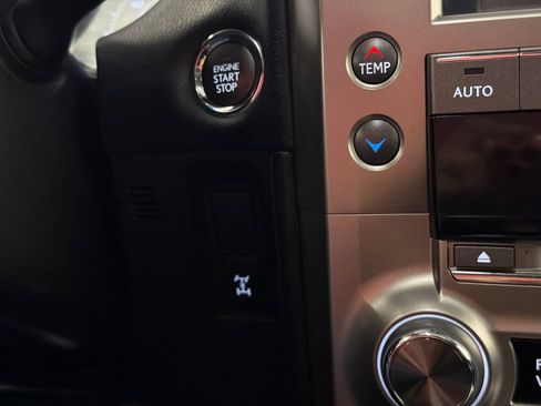 Used 2019 Lexus GX 460 AWD/4WD image 28