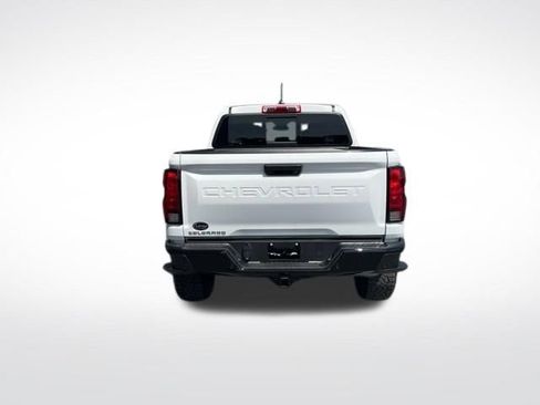 Used 2024 Chevrolet Colorado Trail Boss w/ Technology Package AWD/4WD image 14