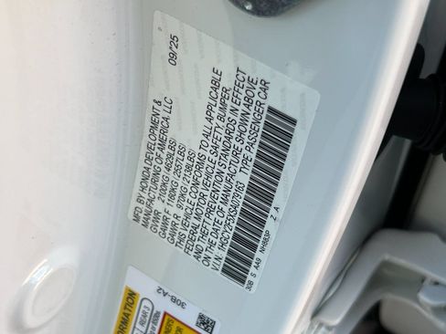 Used 2025 Honda Accord Sport image 28