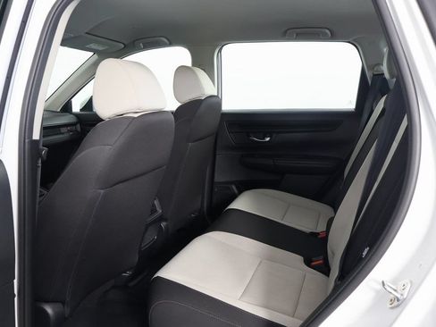 Used 2023 Honda CR-V LX image 9