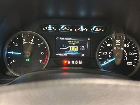 Used 2018 Ford F150 XLT w/ Equipment Group 302A Luxury AWD/4WD image 16