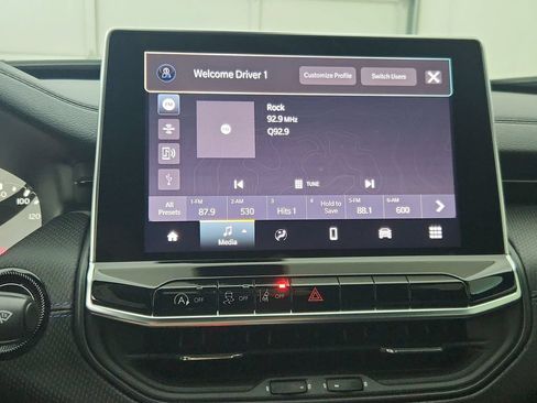 New 2026 Jeep Compass Latitude AWD/4WD image 23